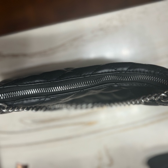 Black Quilted Leather Shoulder Bag - Picture 4 of 6